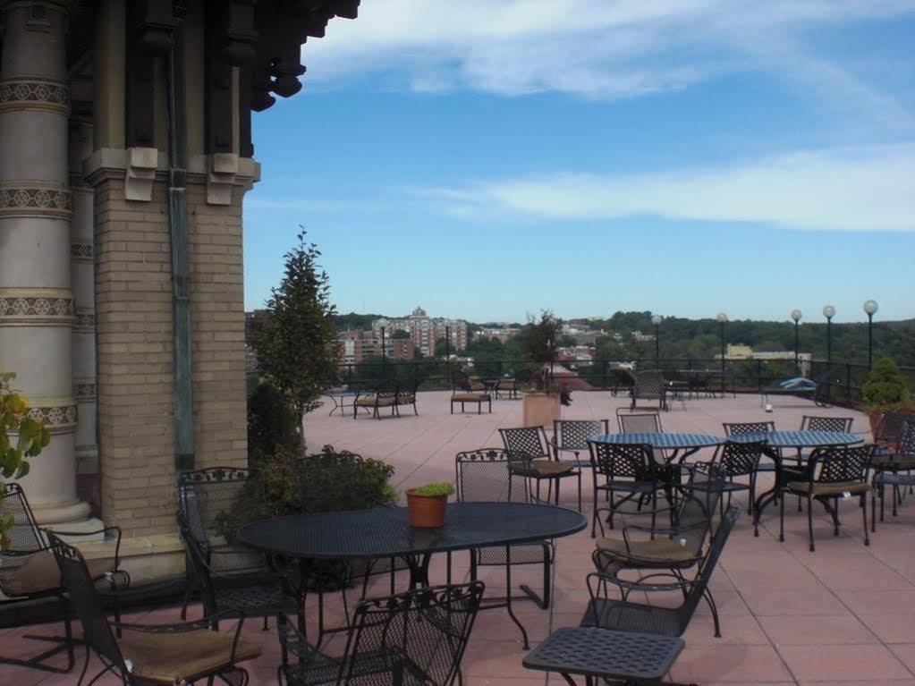Bridgestreet At Woodward Building Appart hôtel
